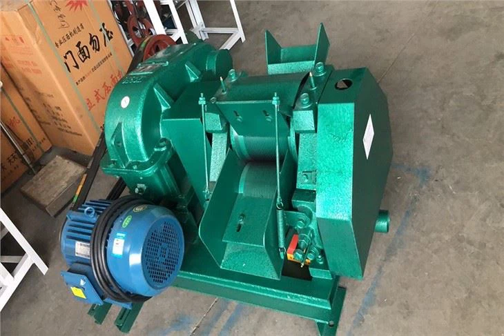 Sugarcane Juice Extracting Machine