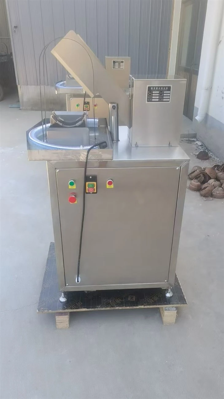 Coconut Half Cutting Water Making Machine high quality